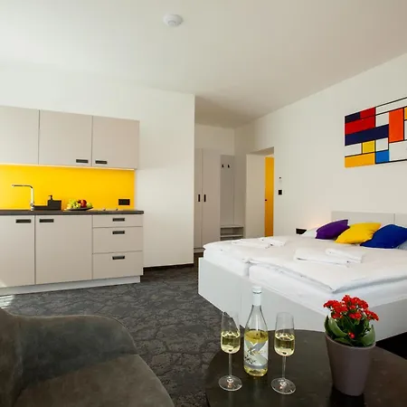 Nikola Apartment *