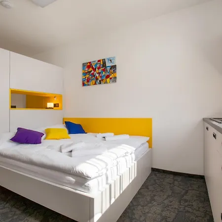 Nikola Apartment *