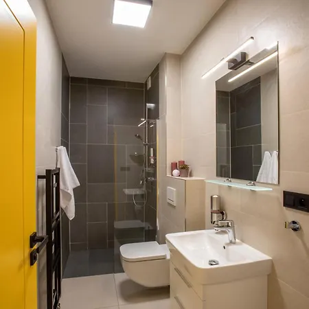 Apartment Nikola *
